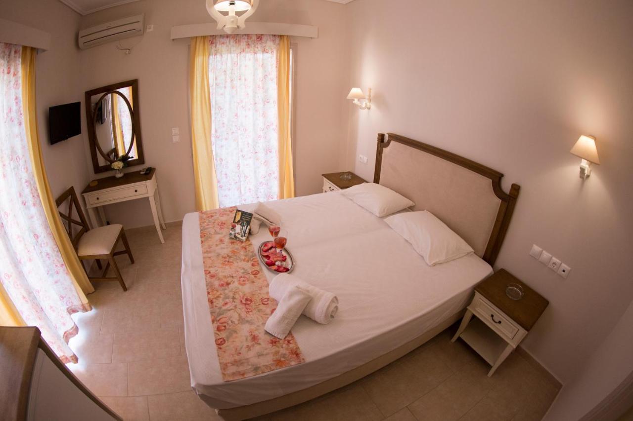 Bellarias House Aparthotel Нидри Екстериор снимка