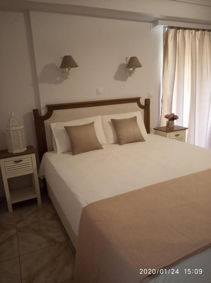 Bellarias House Aparthotel Нидри Екстериор снимка