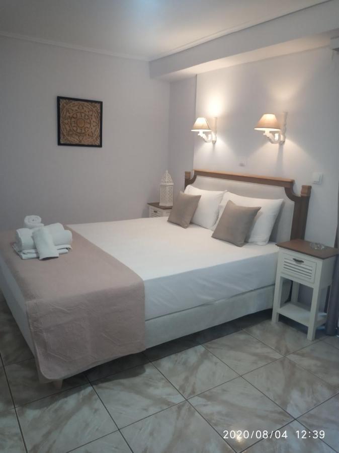 Bellarias House Aparthotel Нидри Екстериор снимка