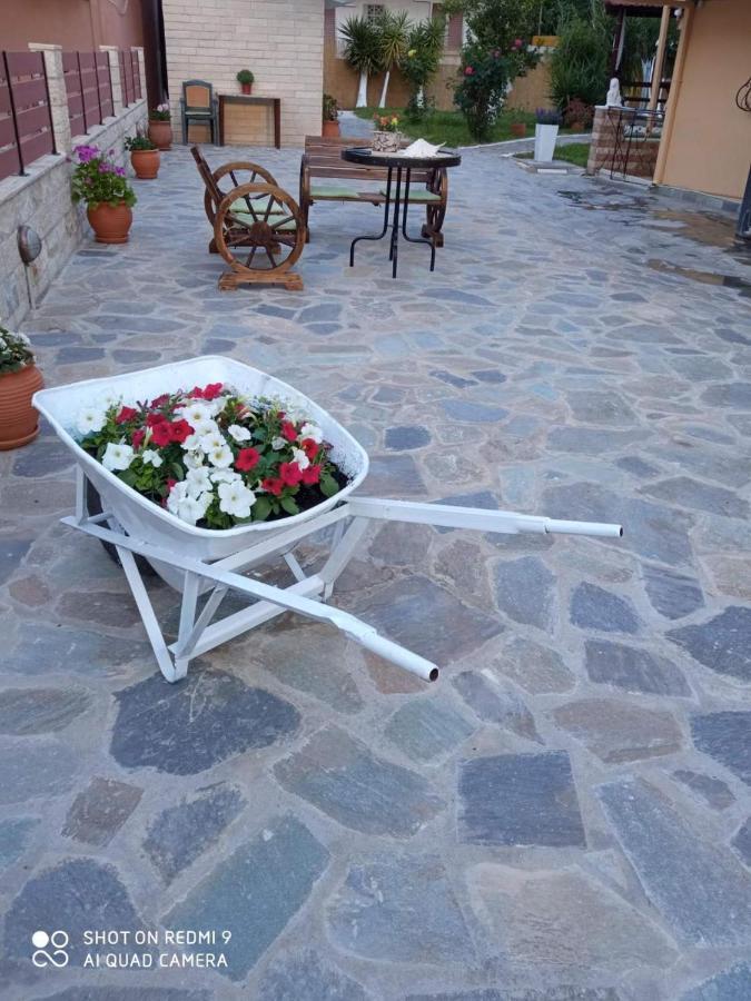 Bellarias House Aparthotel Нидри Екстериор снимка