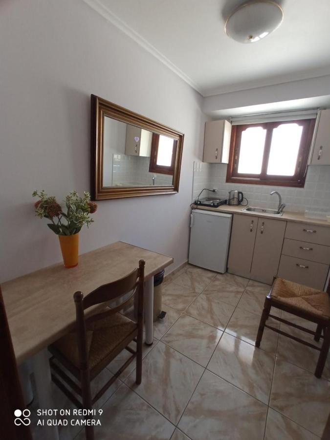 Bellarias House Aparthotel Нидри Екстериор снимка