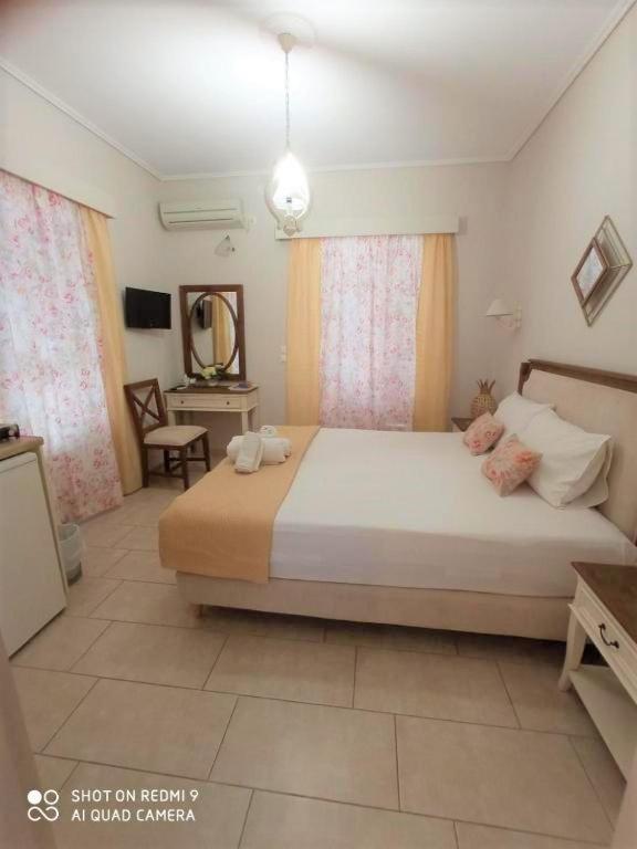 Bellarias House Aparthotel Нидри Екстериор снимка