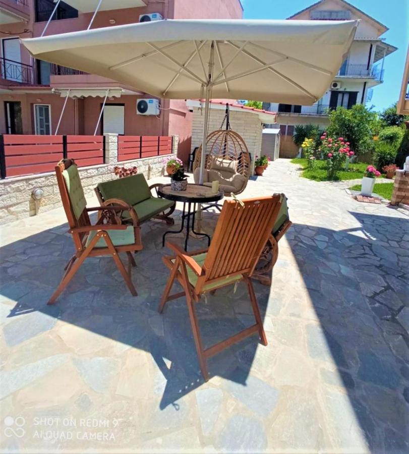 Bellarias House Aparthotel Нидри Екстериор снимка