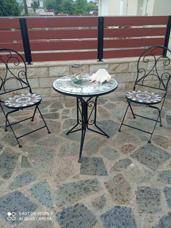 Bellarias House Aparthotel Нидри Екстериор снимка